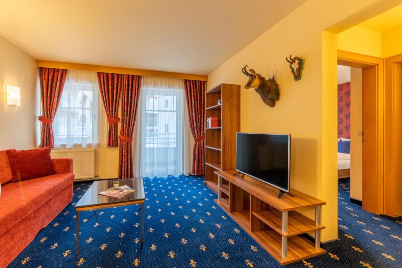 Hotel Tia Monte Nauders Luaran gambar